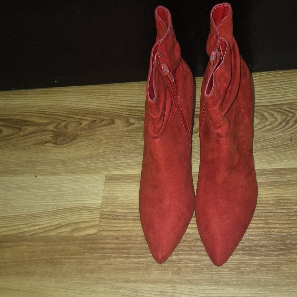XOXO Vibrant Red Ankle Booties